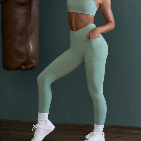 Bo+Tee High Waist Wrap Over Leggings - Picture 8 of 11